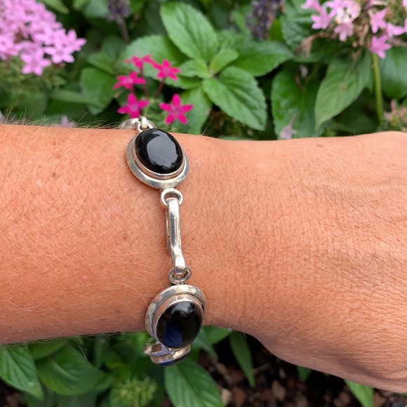 Vintage Heavy Sterling Silver Black Onyx Bracelet - Picture 6 of 17